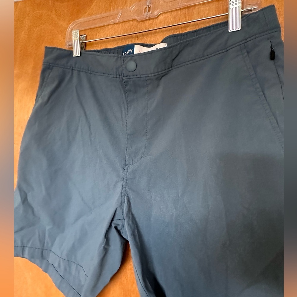 Two (2) pairs Men’s size L Old Navy shorts